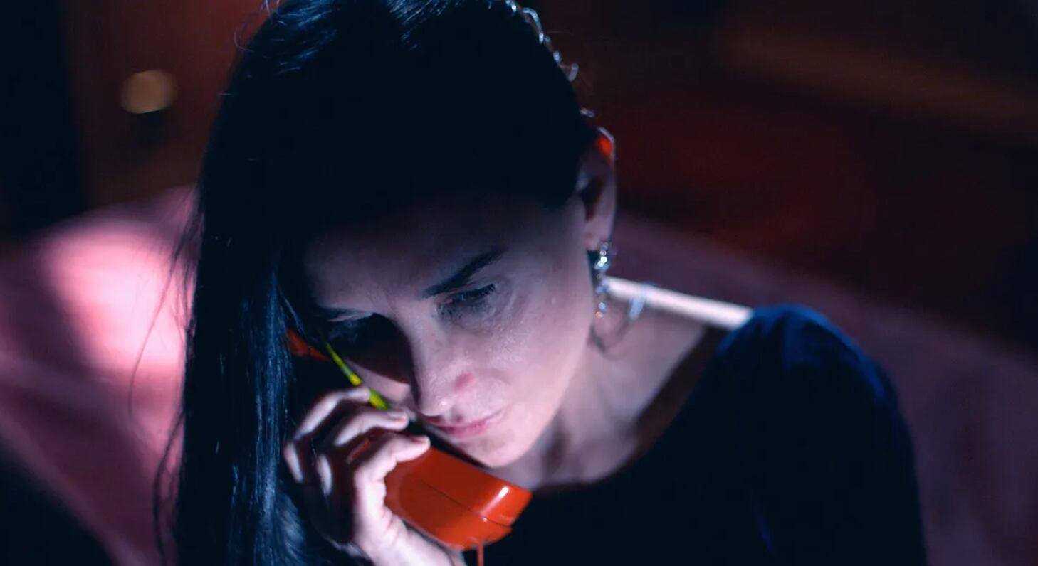 ‘A Substância’: um olhar cru e perturbador sobre a busca pela juventude eterna