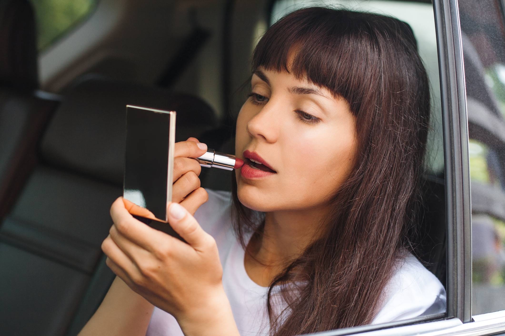 Saiba escolher o batom certo para cada ocasião