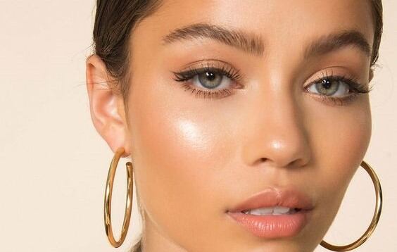 Passo a passo para que a sua base tenha um aspecto natural